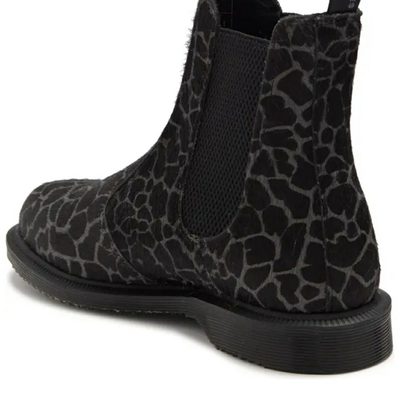 Dr Martens CHELSEA BOOTS - Picture 10 of 12